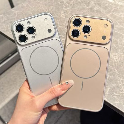 Tadagee Snap Case for an iPhone 13 Pro Max